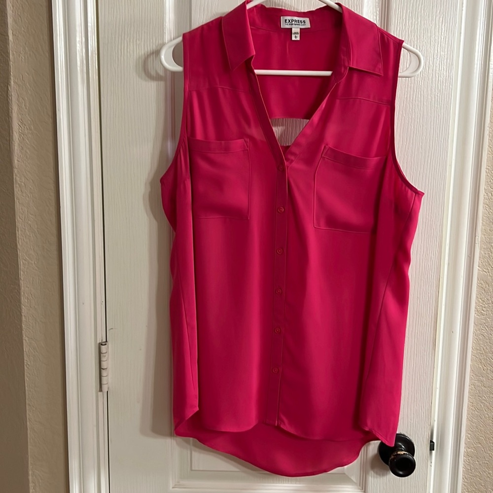 Hot pink Express top with peep hole on back L